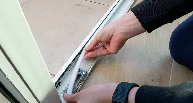 Garage Door Off Track Repair in Callaway, FL