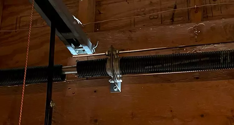 Garage Door Lift Cable Replacement in Callaway, FL