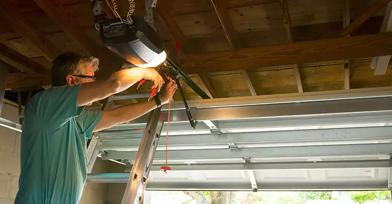 Chamberlain Garage Door Repair in Callaway, FL