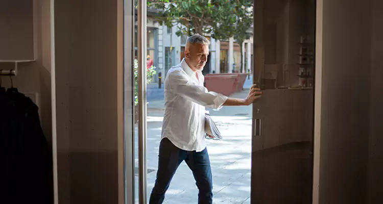 Reliable Pella Patio Door Repair Services for Opening Issues in Callaway, FL