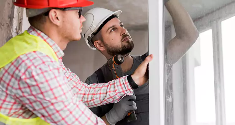 Sliding Patio Door Sticking? Expert Repair in Callaway, FL.