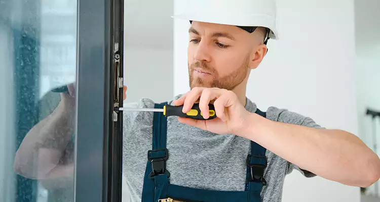 Andersen Sliding Door Latch Repair in Callaway, FL